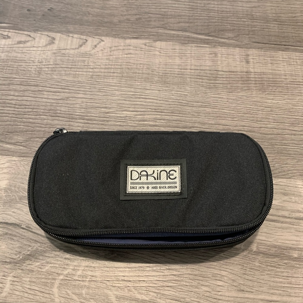 dakine pencil case